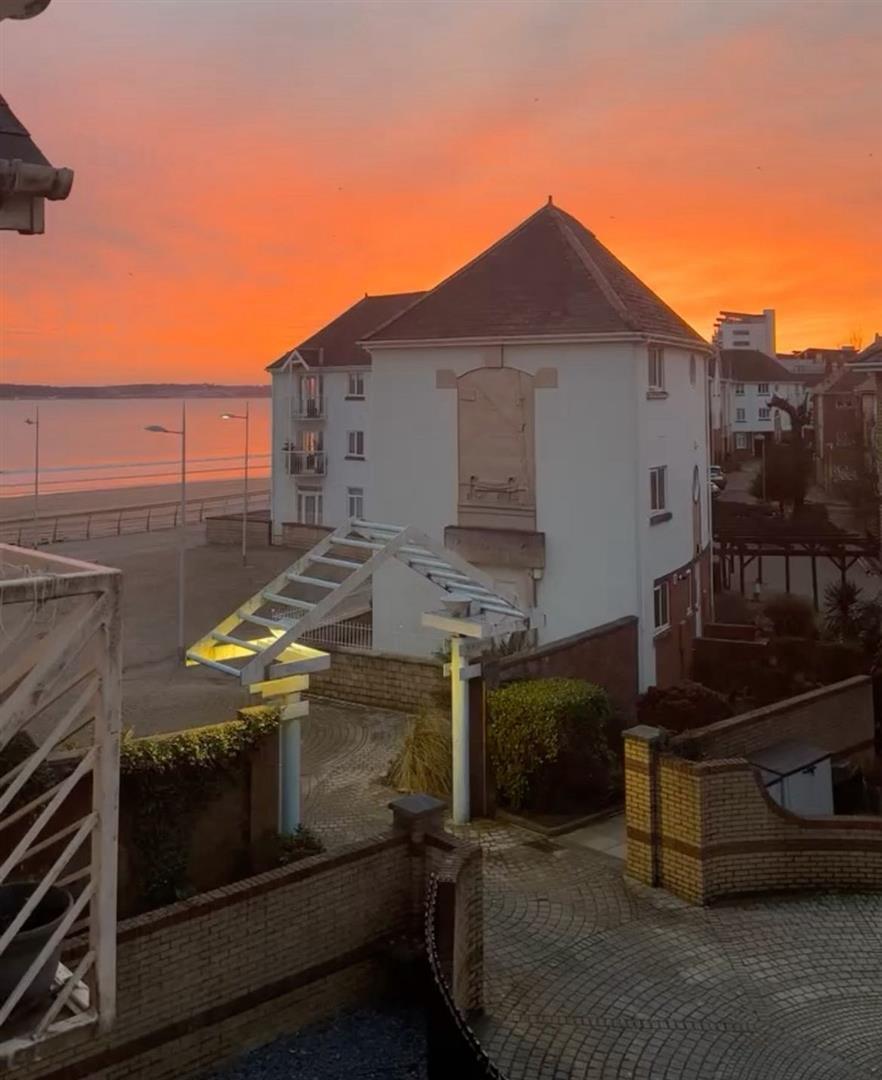 Patagonia Walk, Maritime Quarter, Swansea, SA1 1XY